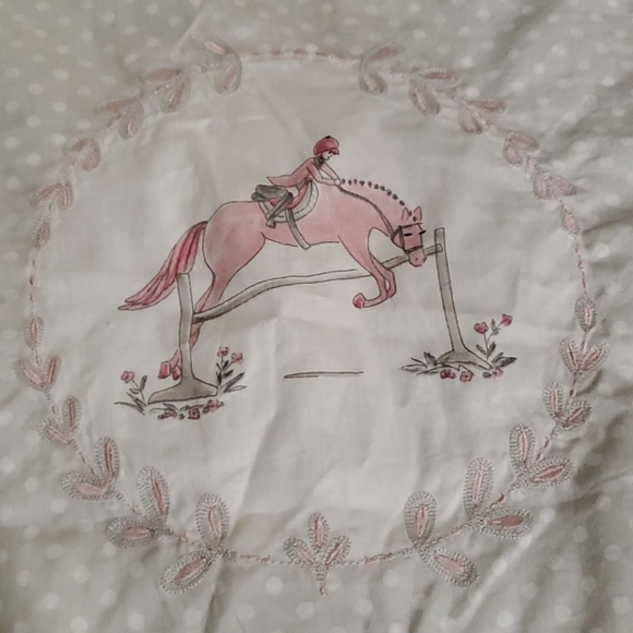 Pottery Barn Laura horse queen duvet